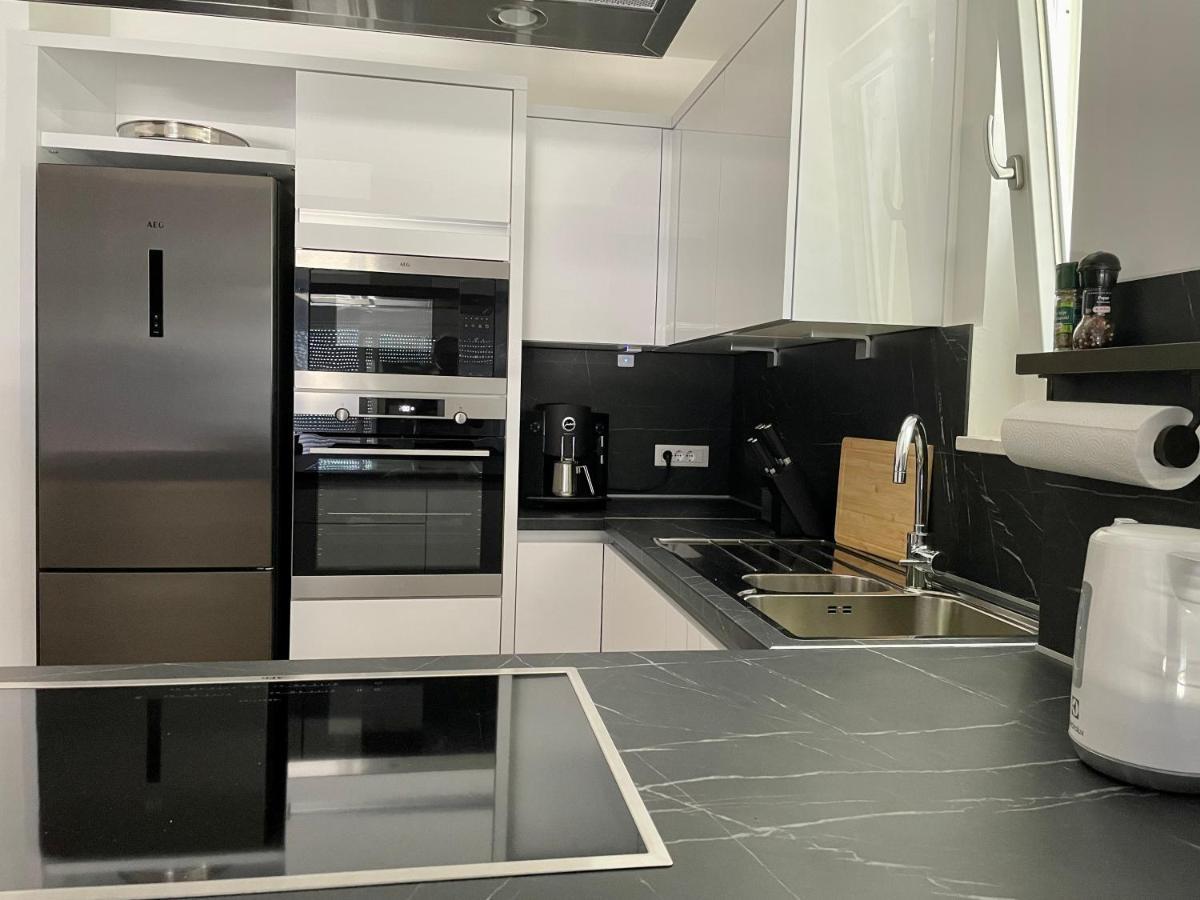 Apartments Casabrillantin Tučepi エクステリア 写真
